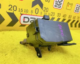 Блок предохранителей Toyota