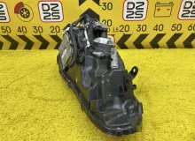 Фара LEXUS CT200H 2011 8118576100 ZWA10 2ZRFXE, передняя левая