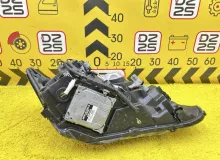 Фара LEXUS CT200H 2011 8118576100 ZWA10 2ZRFXE, передняя левая