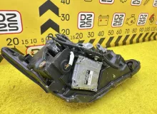 Фара LEXUS CT200H 2011 8118576100 ZWA10 2ZRFXE, передняя левая