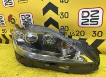Фара LEXUS CT200H 2011 8114576100 ZWA10 2ZRFXE, передняя правая