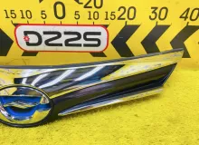 Решетка радиатора TOYOTA COROLLA FIELDER 2015 5310112D20 NKE165G 1NZFXE, передняя