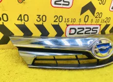 Решетка радиатора TOYOTA COROLLA FIELDER 2014 5310113310 NKE165G 1NZFXE, передняя