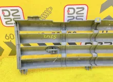 Решетка радиатора Land Rover RANGE ROVER 2004 L322 M62B44, передняя