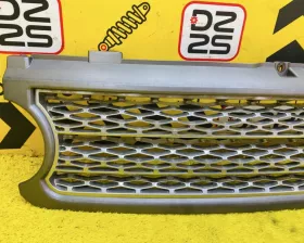 Решетка радиатора Land Rover