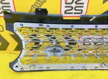 Решетка радиатора Land Rover RANGE ROVER 2006 DHB500193LQV L322 448PN, передняя
