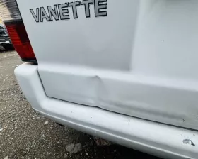 Бампер Nissan