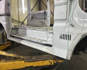 Порог кузова Nissan