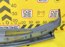 Жабо TOYOTA AQUA 2015 5570852261 NHP10 1NZFXE, переднее