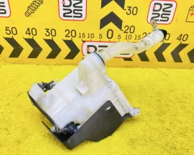 Бачок стеклоомывателя TOYOTA