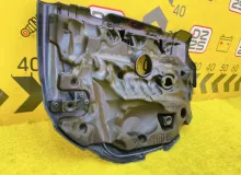 Пластиковая крышка на двс MAZDA CX-5 2017 SH0510231 KF2P SHVPTS, передняя