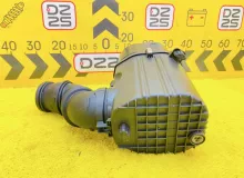 Корпус воздушного фильтра Land Rover RANGE ROVER 2004 L322 M62B44, передний