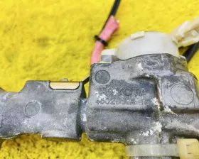 Замок зажигания TOYOTA