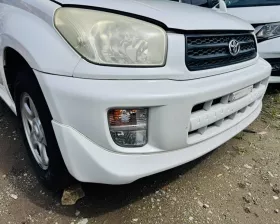 Бампер Toyota