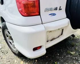 Бампер Toyota