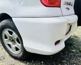 Бампер Toyota