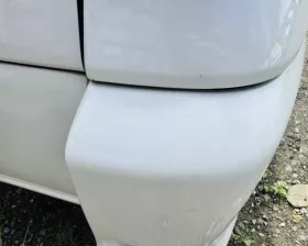 Бампер Toyota