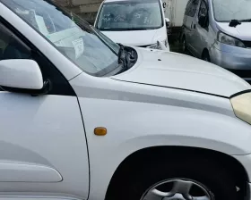 Крыло Toyota