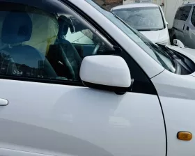 Уши Toyota