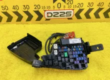 Блок предохранителей MAZDA CX-5 2017 KD4766767 KF2P SHVPTS, передний