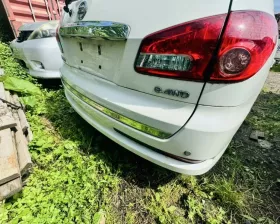 Бампер Nissan