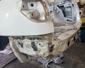 Крыло заднее Nissan