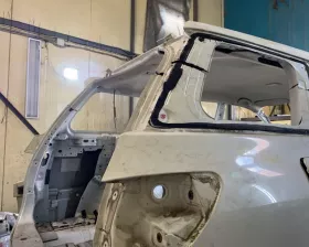 Крыло заднее NISSAN