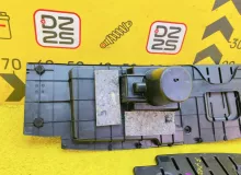 Ванночка в багажник TOYOTA SIENTA 2015 6442152100C0 NHP170G 1NZFXE, задняя