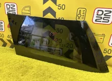 Стекло собачника NISSAN WINGROAD 2007 83301CV30A NY12 HR15DE, заднее левое