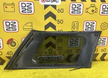 Стекло собачника NISSAN WINGROAD 2007 83301CV30A NY12 HR15DE, заднее левое
