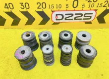 Подушка кузова TOYOTA HILUX SURF 2004 5220135100 VZN215W 5VZFE