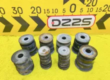 Подушка кузова TOYOTA LAND CRUISER PRADO 2005 5220135100 TRJ120W 2TRFE