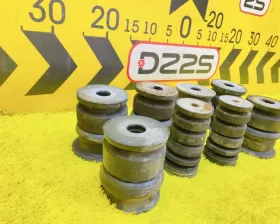 Подушка кузова TOYOTA