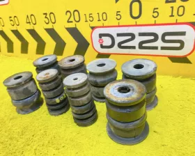 Подушка кузова TOYOTA