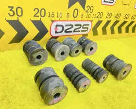 Подушка кузова TOYOTA