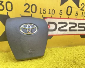 Подушка безопасности водителя Toyota