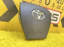 Подушка безопасности водителя TOYOTA AQUA 2015 4513052650C0 NHP10 1NZFXE, передняя