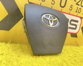 Подушка безопасности водителя Toyota