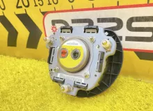 Подушка безопасности водителя LEXUS CT200H 2013 4513076020 ZWA10 2ZRFXE, передняя