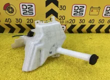 Бачок стеклоомывателя TOYOTA AQUA 2015 8531552440 NHP10 1NZFXE, передний