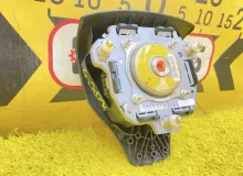 Подушка безопасности водителя TOYOTA VOXY 2014 4513028601C0 ZWR80G 2ZRFXE, передняя