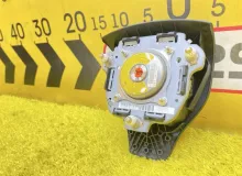 Подушка безопасности водителя TOYOTA VOXY 2014 4513028601C0 ZWR80G 2ZRFXE, передняя
