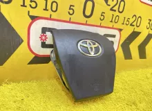 Подушка безопасности водителя TOYOTA PRIUS 2012 4513047100 ZVW30 2ZRFXE, передняя
