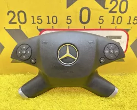 Подушка безопасности водителя Mercedes-Benz