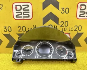 Спидометр Mercedes-Benz
