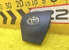 Подушка безопасности водителя TOYOTA AQUA 2012 4513052710C0 NHP10 1NZFXE, передняя