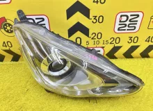 Фара TOYOTA AQUA 2015 8113152K60 NHP10 1NZFXE, передняя правая