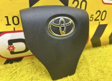 Подушка безопасности водителя TOYOTA VOXY 2014 4513028601C0 ZWR80G 2ZRFXE, передняя