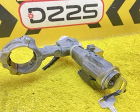 Замок зажигания TOYOTA