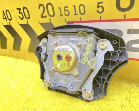 Подушка безопасности водителя Toyota